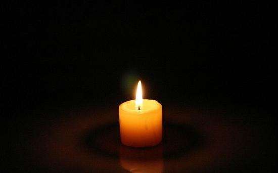 悼念刚离去的亲人句子