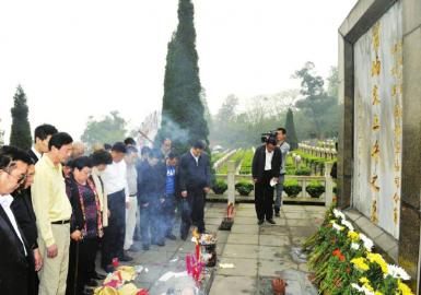 平时能否去墓地祭拜看望亲人