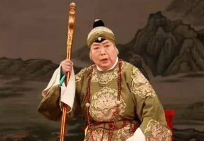 著名老旦表演艺术家李鸣岩去世 享年87岁