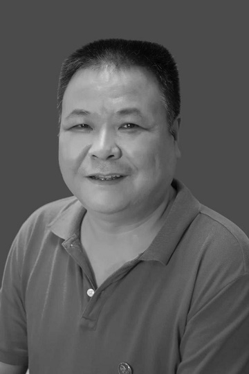 河南周口55岁医生劳累过度猝死在抗疫一线