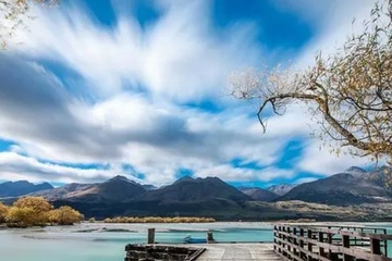 忌日上坟必须当天吗,忌日上坟晚一天可以吗